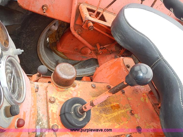 image for item I3653 1967 Allis Chalmers D17 Series IV tractor