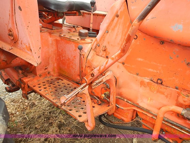 image for item I3653 1967 Allis Chalmers D17 Series IV tractor