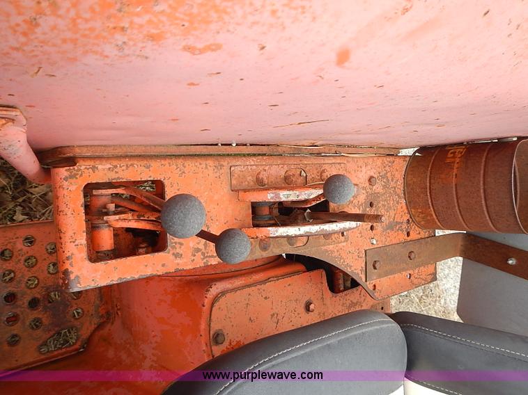 image for item I3653 1967 Allis Chalmers D17 Series IV tractor