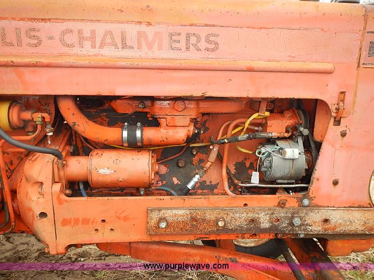 image for item I3653 1967 Allis Chalmers D17 Series IV tractor