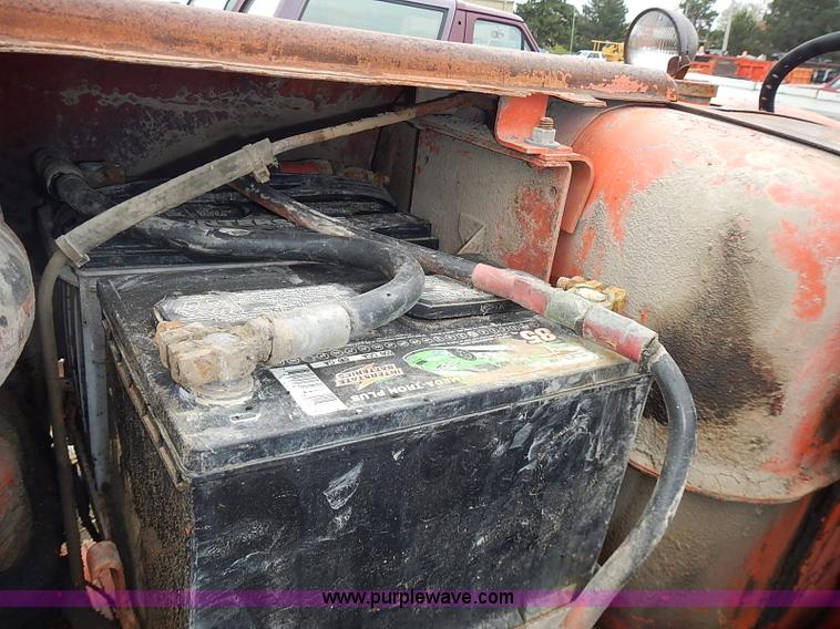 image for item I3653 1967 Allis Chalmers D17 Series IV tractor