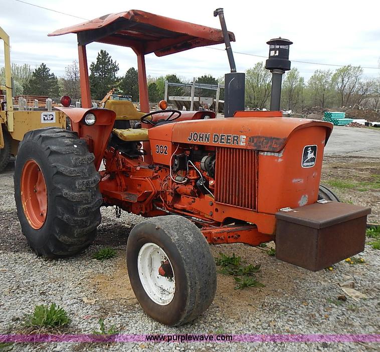 image for item I3654 John Deere 302-D tractor