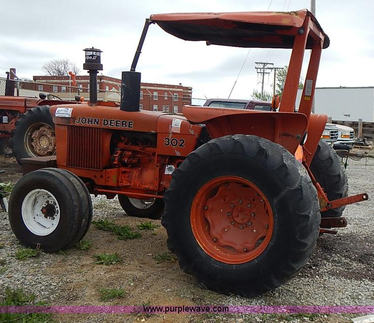 image for item I3654 John Deere 302-D tractor