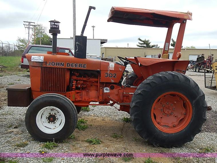 image for item I3654 John Deere 302-D tractor