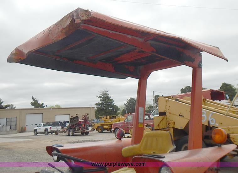 image for item I3654 John Deere 302-D tractor