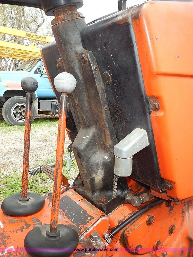 image for item I3654 John Deere 302-D tractor