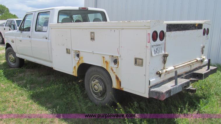 image for item I7019 1997 Ford F350 XL Crew Cab utility truck