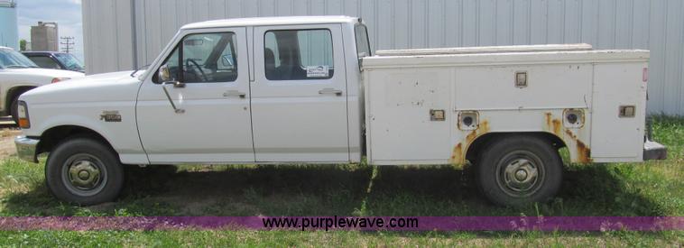 image for item I7019 1997 Ford F350 XL Crew Cab utility truck