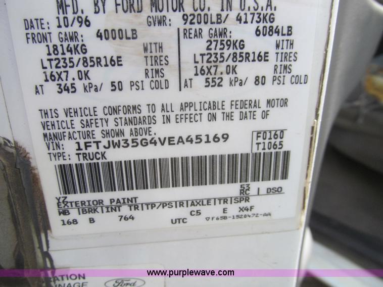 image for item I7019 1997 Ford F350 XL Crew Cab utility truck