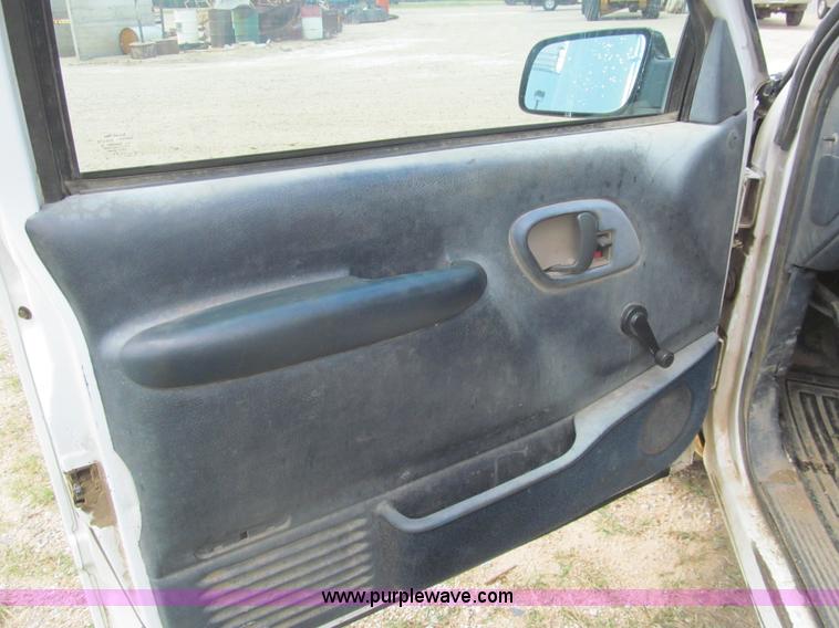 image for item I7020 1997 Chevrolet 1500 pickup truck