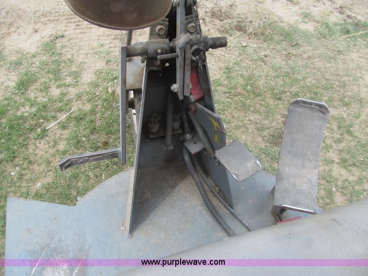 image for item I7021 1998 Heckendorn 9836HE Hydro lawn mower