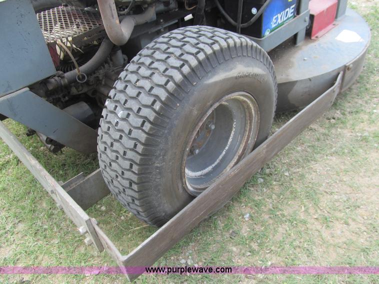 image for item I7021 1998 Heckendorn 9836HE Hydro lawn mower