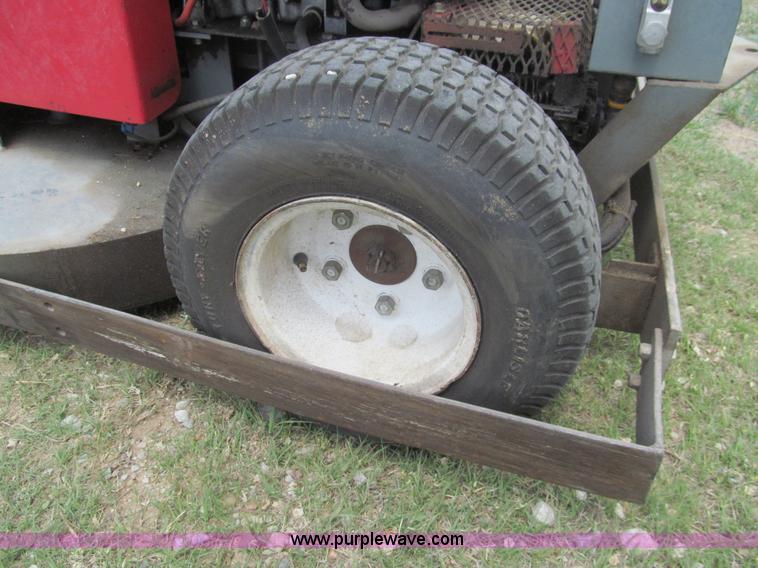 image for item I7021 1998 Heckendorn 9836HE Hydro lawn mower