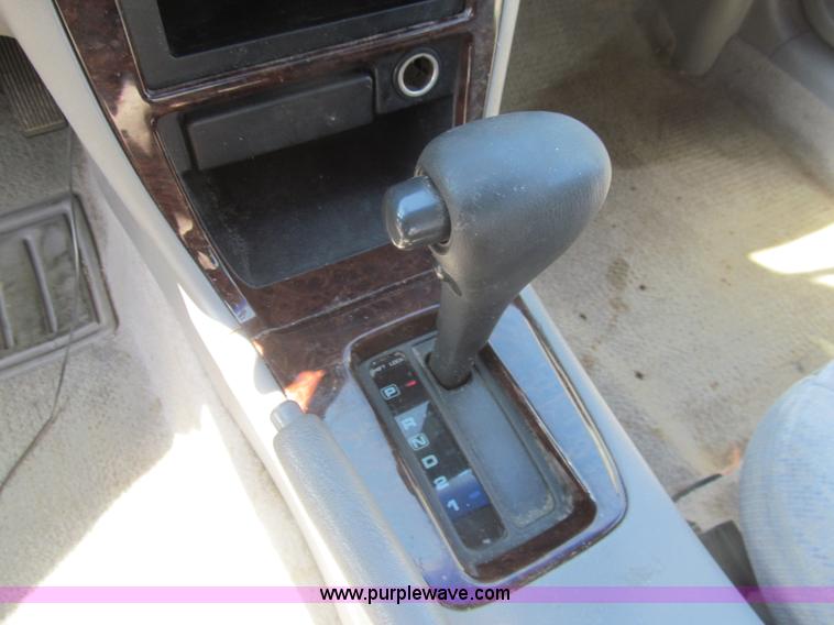 image for item I7028 1998 Nissan Altima GXE