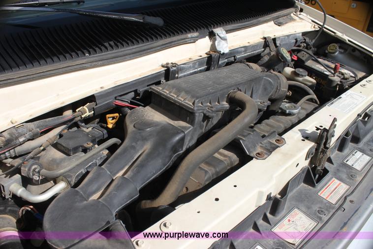 image for item I7414 1992 Ford Club Wagon E11 van