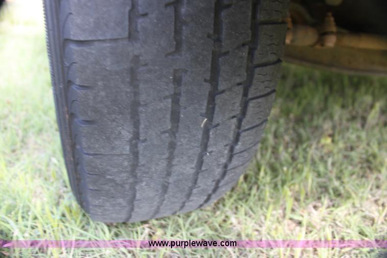 image for item I7414 1992 Ford Club Wagon E11 van