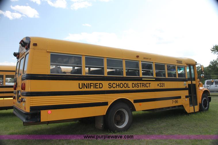 image for item I7415 1996 International 3800 school bus