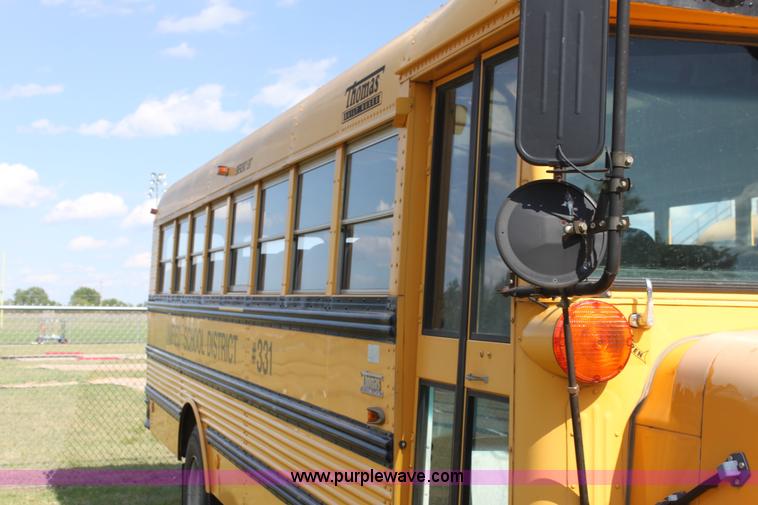 image for item I7415 1996 International 3800 school bus