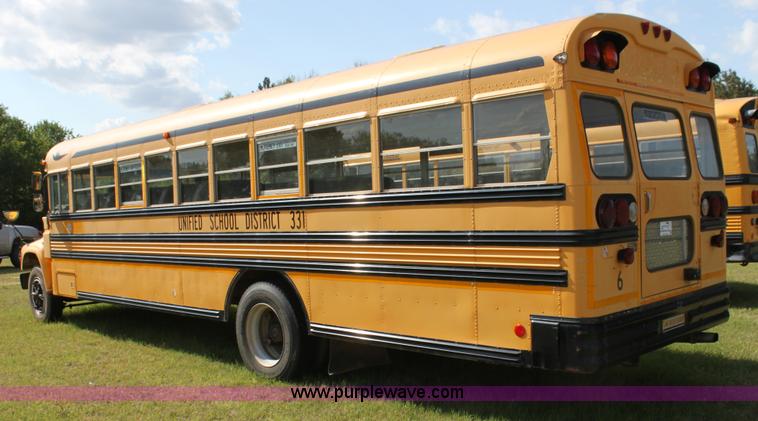 image for item I7416 1997 Ford B800 school bus