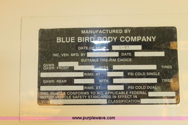 image for item I7416 1997 Ford B800 school bus