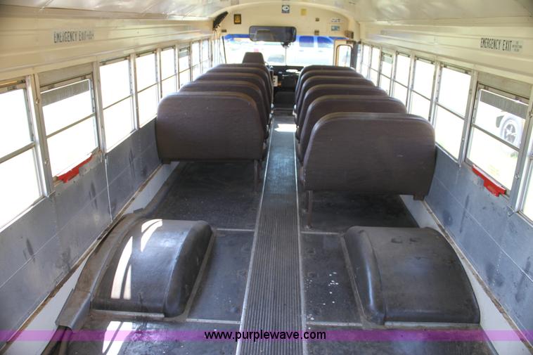 image for item I7416 1997 Ford B800 school bus