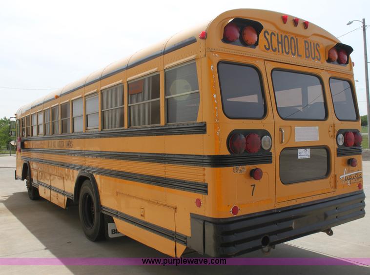image for item I7432 1993 Blue Bird TC2000 school bus