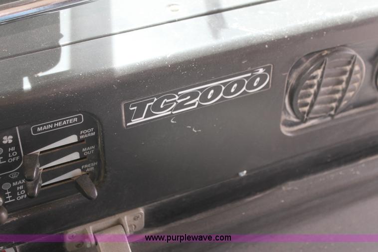 image for item I7432 1993 Blue Bird TC2000 school bus