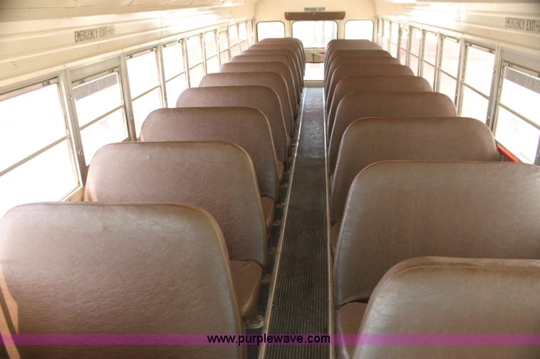 image for item I7432 1993 Blue Bird TC2000 school bus