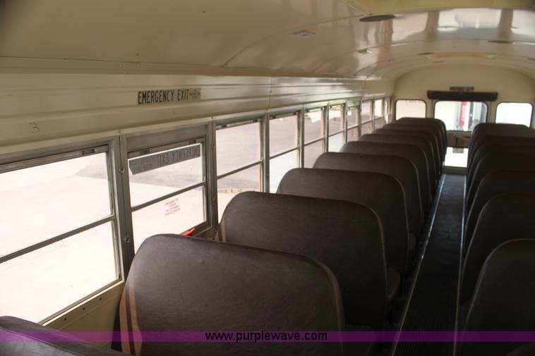 image for item I7432 1993 Blue Bird TC2000 school bus