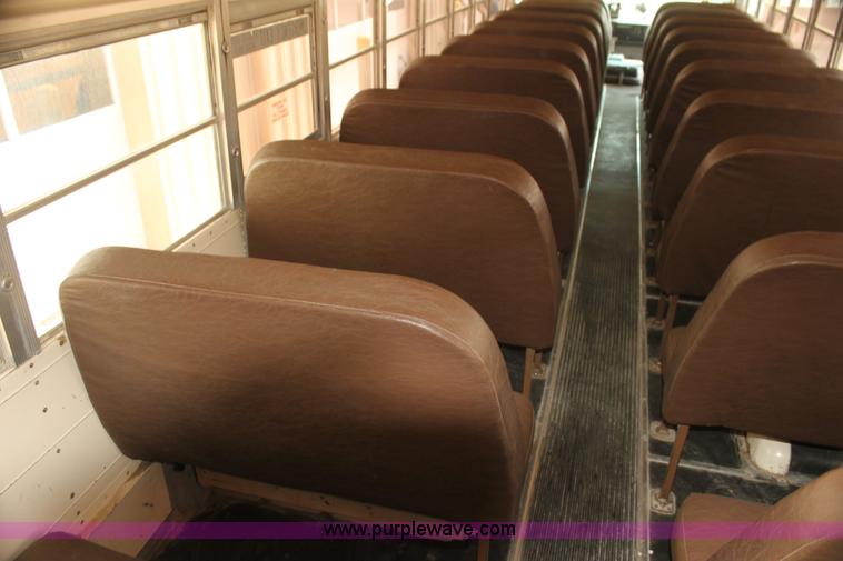 image for item I7432 1993 Blue Bird TC2000 school bus