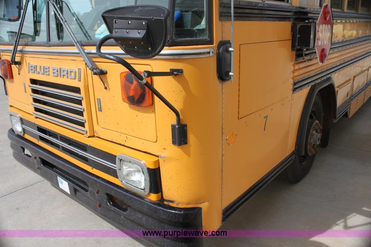 image for item I7432 1993 Blue Bird TC2000 school bus