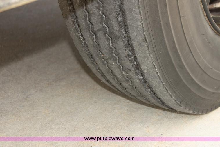 image for item I7432 1993 Blue Bird TC2000 school bus