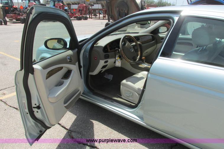 image for item I9689 2003 Jaguar S-Type