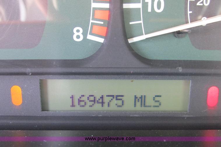 image for item I9689 2003 Jaguar S-Type