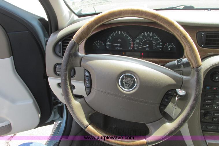 image for item I9689 2003 Jaguar S-Type