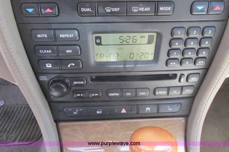 image for item I9689 2003 Jaguar S-Type