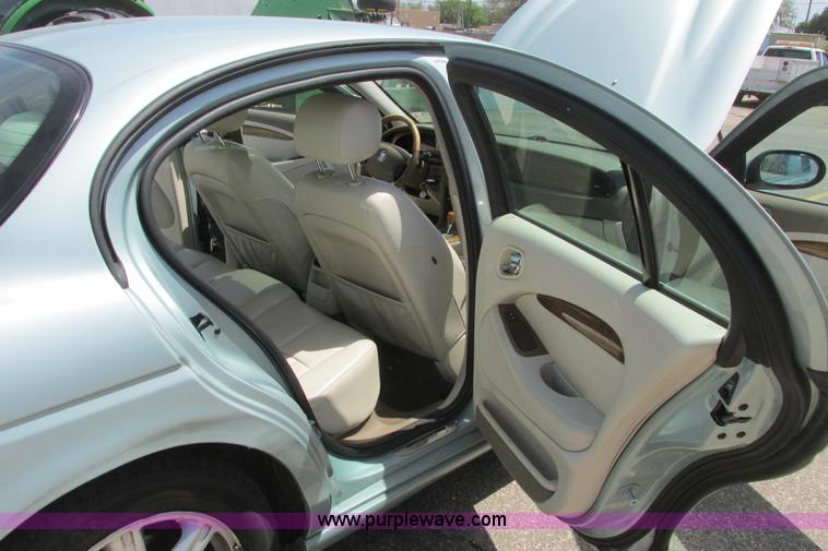 image for item I9689 2003 Jaguar S-Type