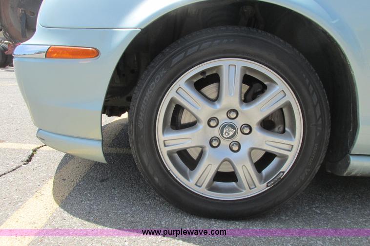 image for item I9689 2003 Jaguar S-Type