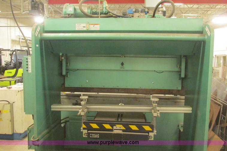 image for item I9693 Mega Piranha press brake