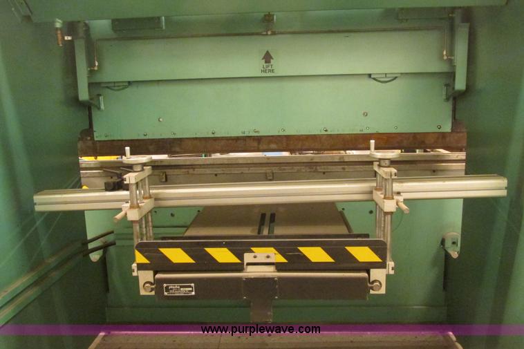 image for item I9693 Mega Piranha press brake