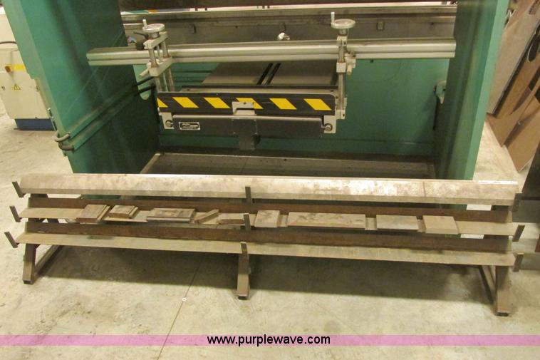 image for item I9693 Mega Piranha press brake