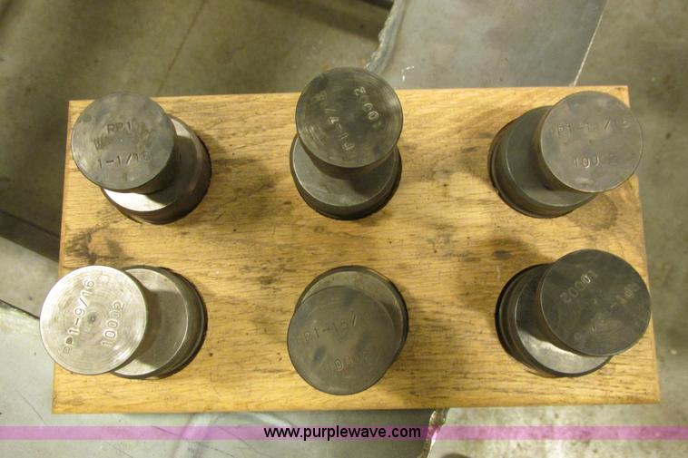 image for item I9694 2011 Baileigh SW-623 five station work horse