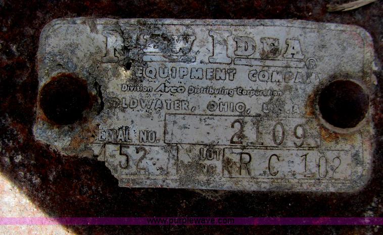 image for item I9723 New Idea rotary mower