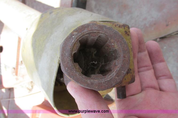 image for item I9724 Bush Hog ATH720 finish mower