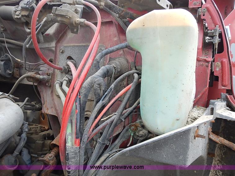 image for item J3194 1995 Ford F800 dump truck