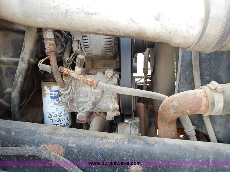 image for item J3194 1995 Ford F800 dump truck