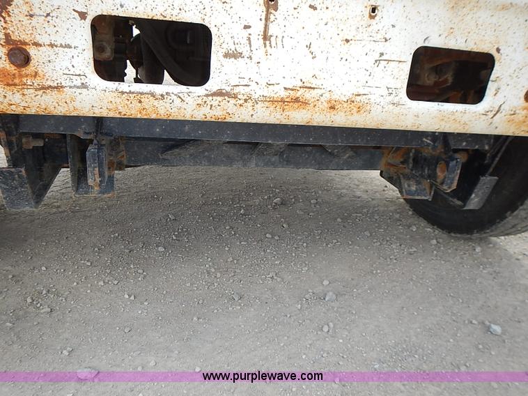 image for item J3194 1995 Ford F800 dump truck