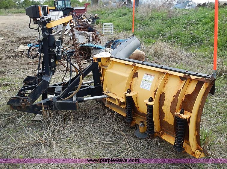 image for item J3194 1995 Ford F800 dump truck