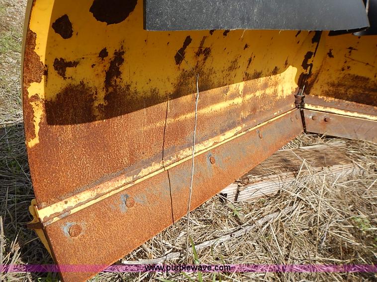 image for item J3194 1995 Ford F800 dump truck