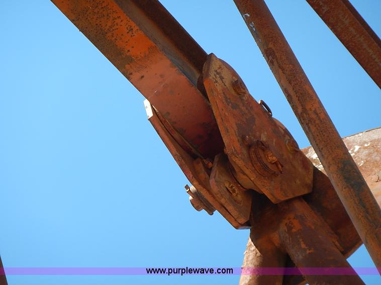 image for item J3198 A-frame shop hoist